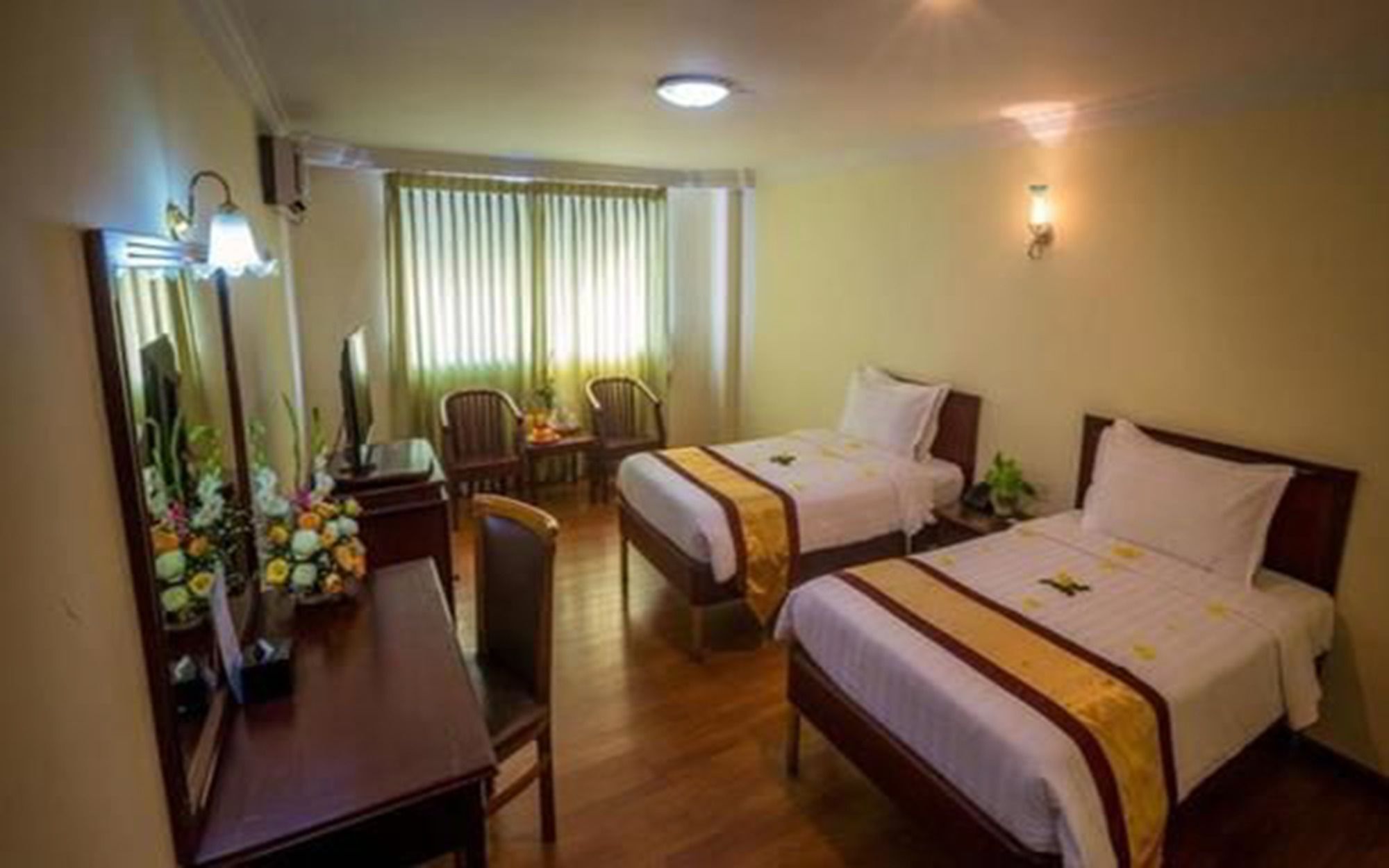 City Hotel Yangon Hotel